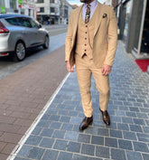 Beige trouwpak
